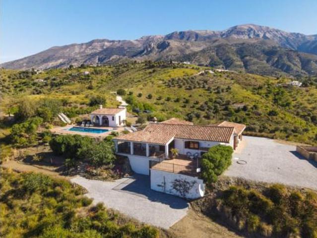 Casa rústica Venta Canillas de Aceituno, Canillas de Aceituno
