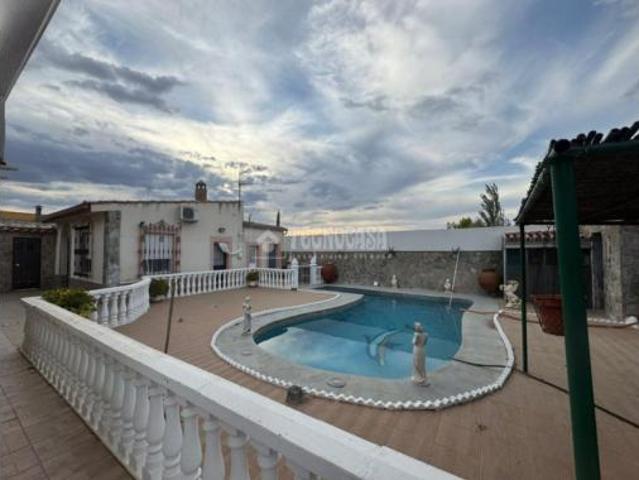 Casa rústica Venta Almendralejo, Almendralejo