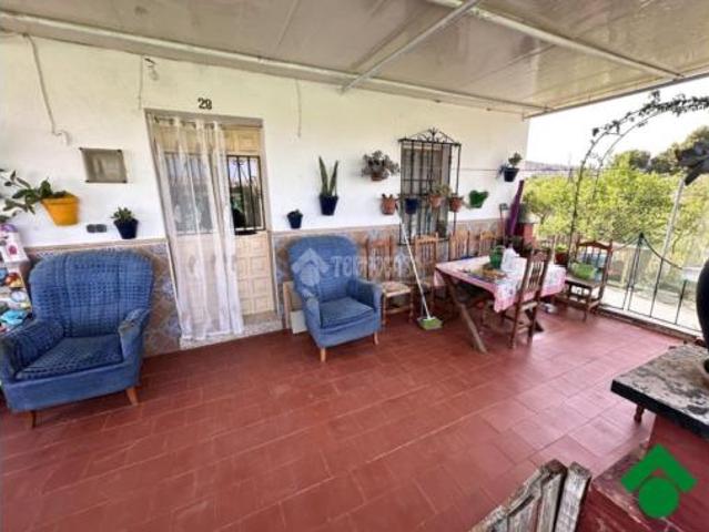 Casa rústica Venta Álora, Paredones