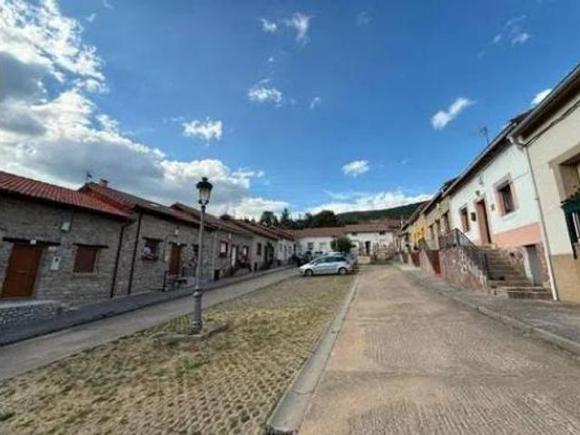 Casa rústica Venta Brañosera, Brañosera
