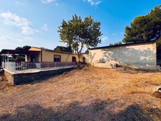 Casa rústica Venta La Romana, La Romana