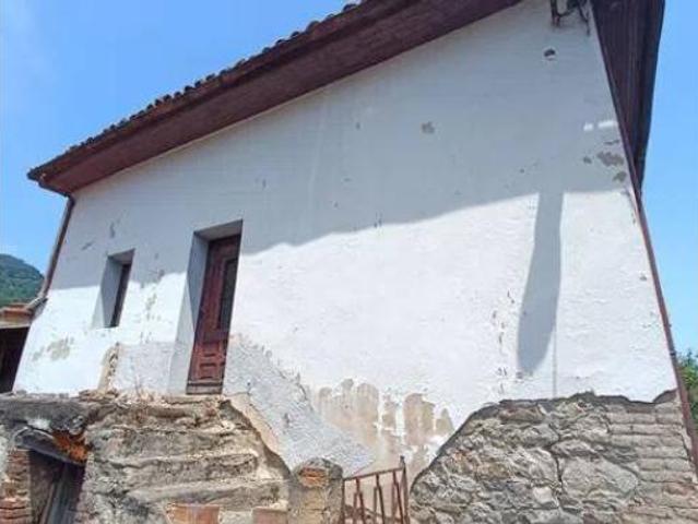 Casa rústica Venta Lena, Lena
