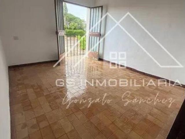 Casa rústica Venta Lucena, Lucena