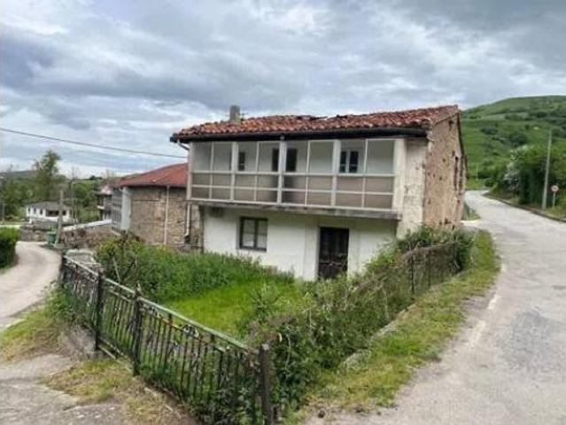 Casa rústica Venta Santiurde de Reinosa, Lantueno