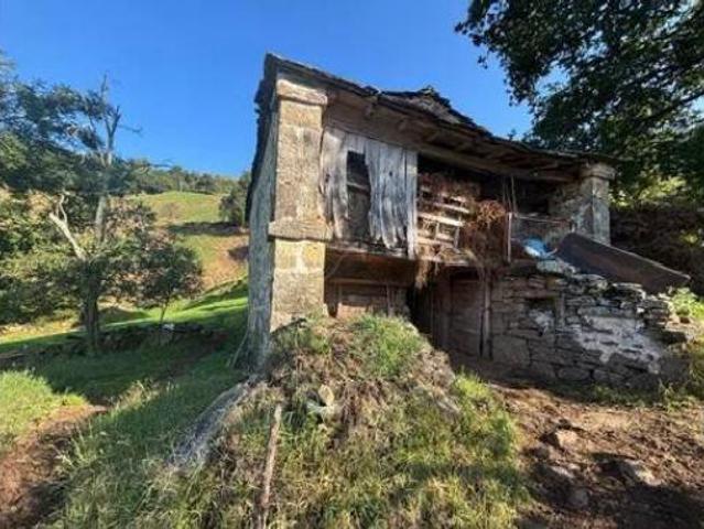 Casa rústica Venta Saro, Saro