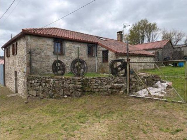Casa rústica Venta Silleda, Bandeira