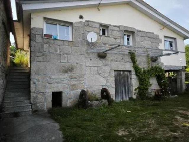 Casa rústica Venta Ponteareas, Angoares