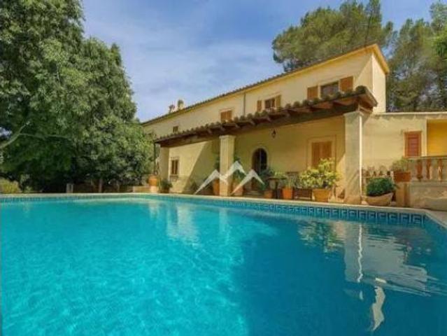 Casa rústica Venta Palma de Mallorca, Establiments
