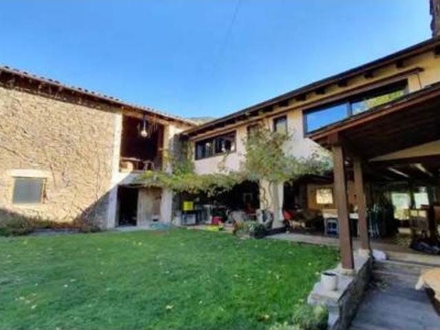 Casa rústica Venta Planoles, Planoles