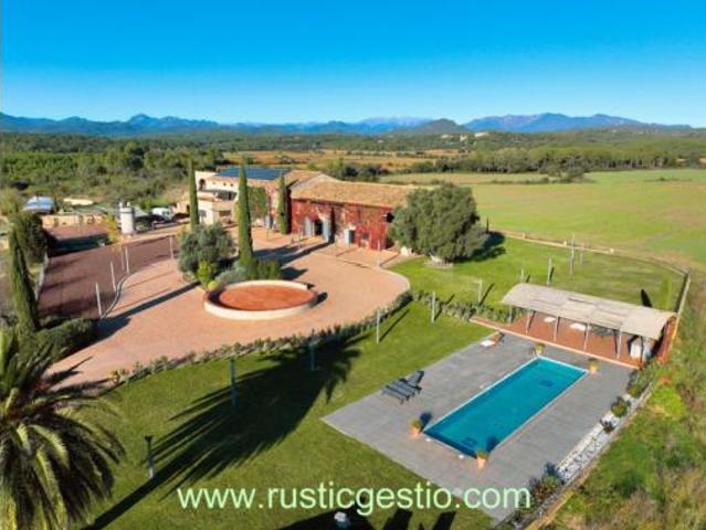 Casa rústica Venta Terrades, Terrades