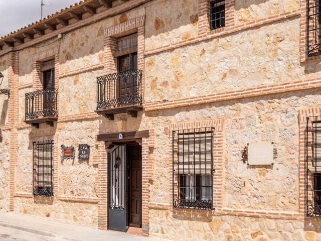 ^Casa Rural Con Licencia, Encanto Y Gran Potencial En La R. 0m² El Toboso