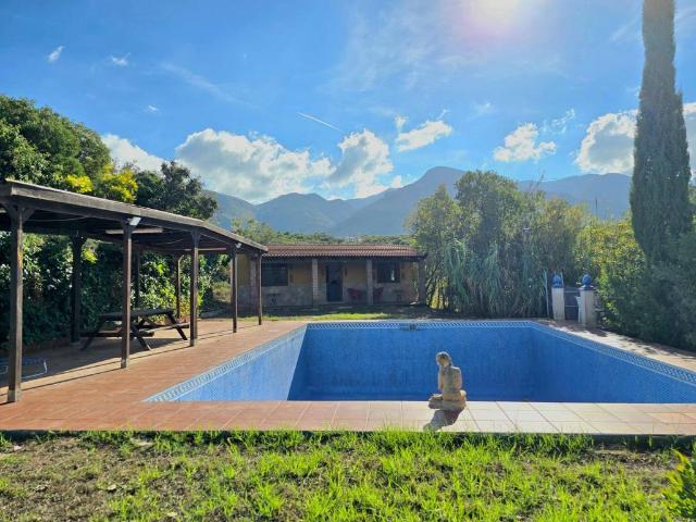 Casa rural de lujo de 847 m2 en venta Alhaurín de la Torre, España