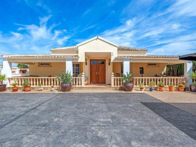 Casa rural de lujo en venta Almoradí, España