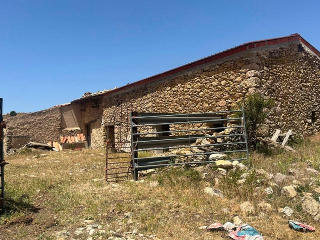 Casa rural de lujo en venta Peñarroya de Tastavíns, Aragón