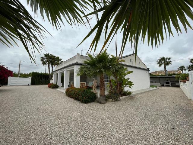 Casa rural de lujo en venta Torrellano, España