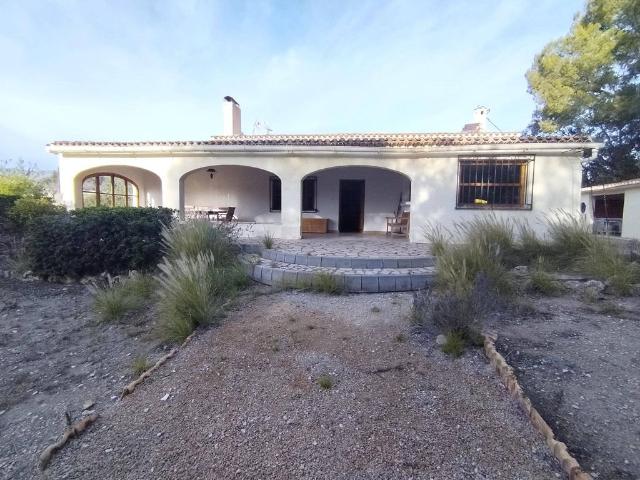 Casa rural de 329 m2 en venta Relleu, Comunidad Valenciana