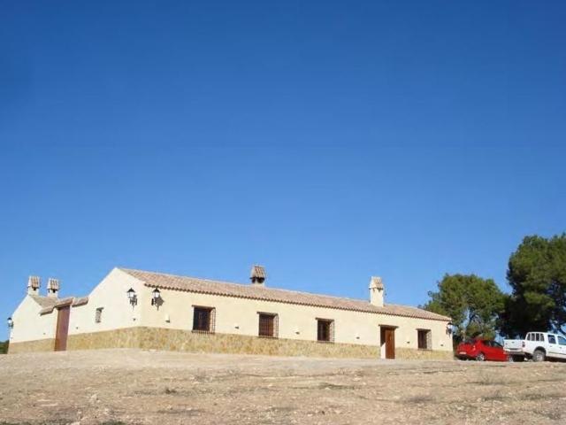 Casa rural de 400 m2 en venta Hellín, Castilla La Mancha