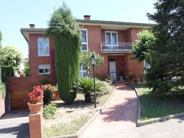 Casa rural de lujo en venta Bañolas, Cataluña