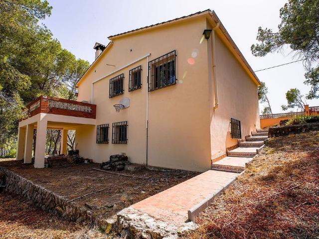 Casa rural en venta en avenida De la Torre del Veguer, Vilanova i La Geltrú, de 110 m² 3 habitaciones por 290.000