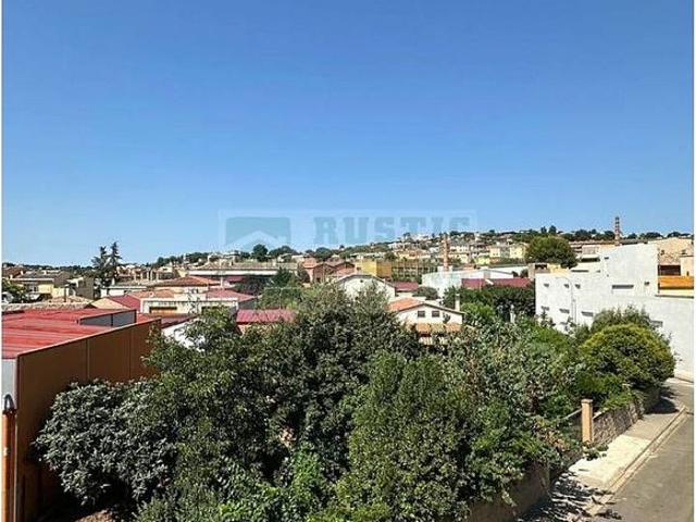 Casa rural en venta en Bisbal d´Empordà, La, de 180 m² 5 habitaciones por 165.000