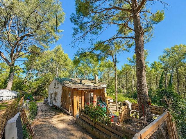 Casa rural en venta en calle Can Trias, Gavà, de 140 m² 3 habitaciones por 100.000