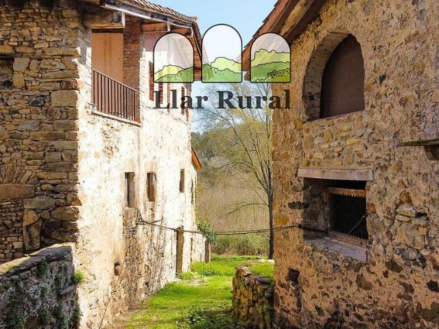 Casa rural en venta en calle Diseminado Briolf, Sant Miquel de Campmajor, de 750 m² 7 habitaciones por 790.000