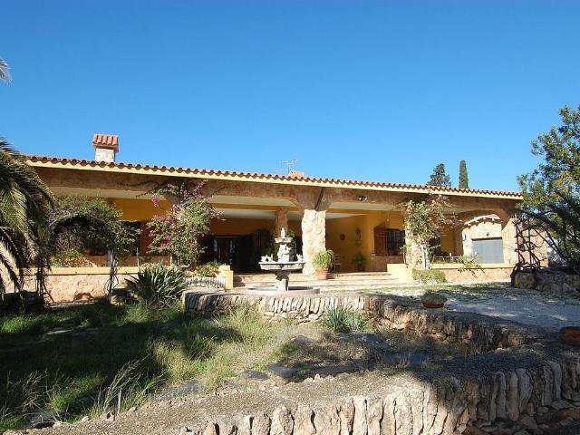 Casa rural en venta en calle Ulldellops, Ampolla, l´, de 280 m² 4 habitaciones por 449.000