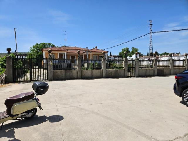 Casa Rural en Venta en Lucena, Córdoba