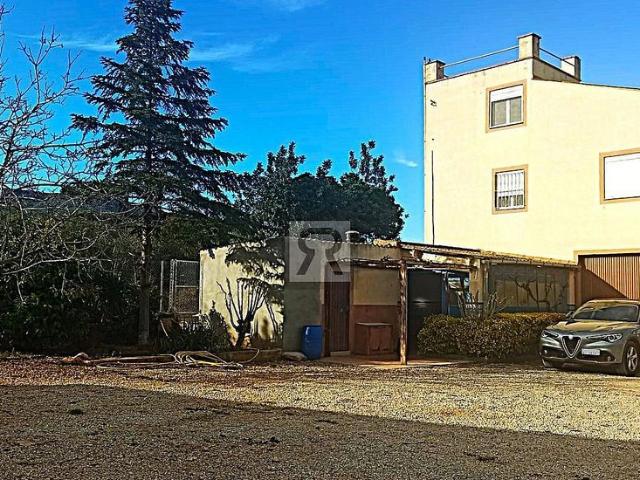 Casa rural en venta en polígono Pd Segales Parcela El Segales Alcover, Alcover, de 1.500 m² 4 habitaciones por 530.000
