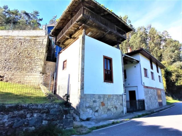 Casa Rural en Venta en Pravia, Asturias