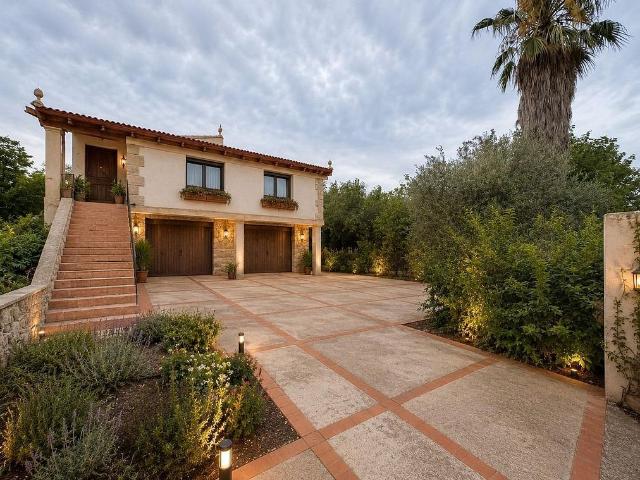 Casa rural en venta en Tortosa, de 290 m² 3 habitaciones por 135.000