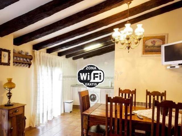 Casa Rural Lola