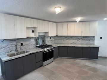 Casa recién remodelada en LOMAS DEL TEC