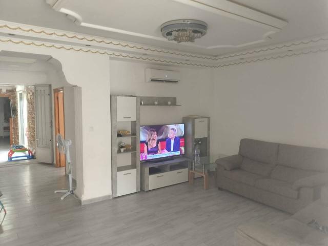 Casa reformada y amueblada en venta en Beniopa Gandía