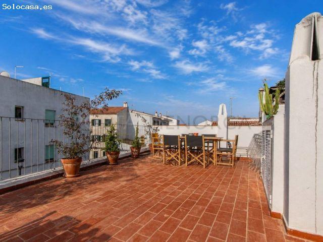 Casa reformada con terraza en venta en Alaior