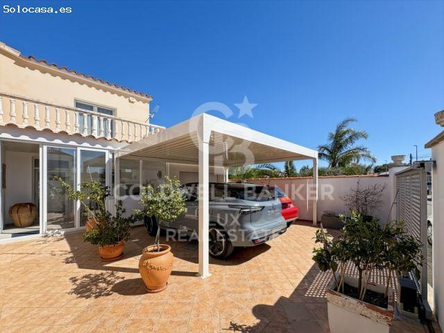 Casa reformada en venta en Empuriabrava, Costa Brava