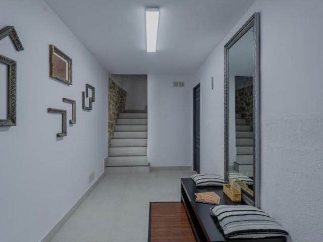 Casa reformada en Viana