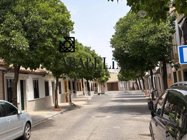 CASA REFORMADA EN ZONA BAJA DEL CAMPO DE LA VERDAD