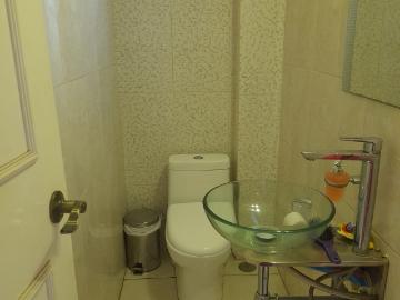 Casa remodelada en condominio ubicada en tomasal surco