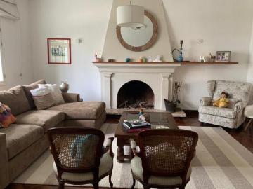 Casa remodelada en calle cerrada – A pasos del Golf de San Isidro