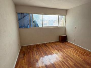 casa remodelada en Avante, calle cerrada con vigilancia en Coyoacán