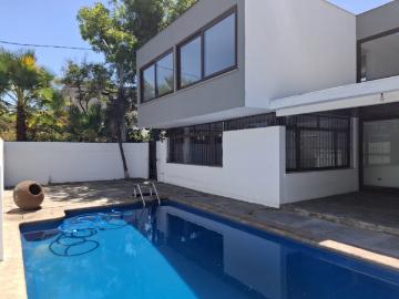 Casa remodelada en Brown Norte con piscina