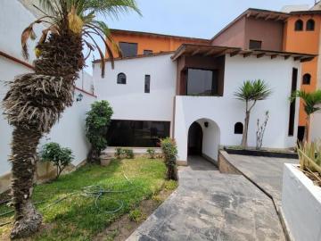 Casa Remodelada en Surco
