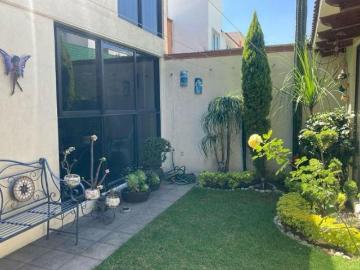 Casa Remodelada en Venta