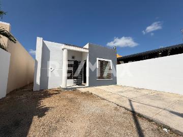 Casa remodelada en venta en Sian Kaan, Caucel