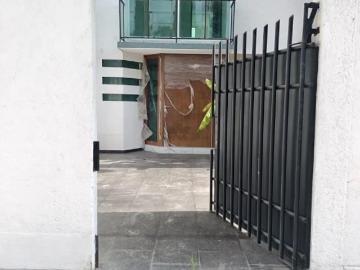 Casa remodelada en venta Villa Satélite La Calera Puebla
