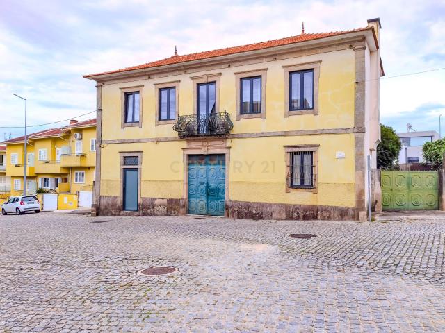 Casa Renovada em Rio Tinto, Gondomar 3 Quartos e Jardim