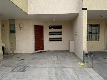 Casa Renta Amueblada,3 Habitaciones, Mide 150 m² Coto Privado Solo 8 Casas Colli Urbano, Zapopan