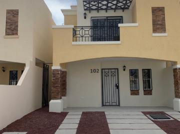 Casa renta en Qavalta privada Ardenza
