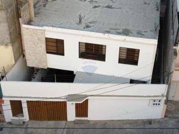Casa rentera de venta en manta zona sur